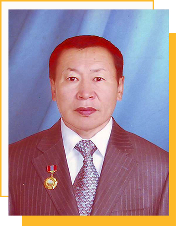 Р.Бавуудорж <br/>Монгол улсын гавьяат багш